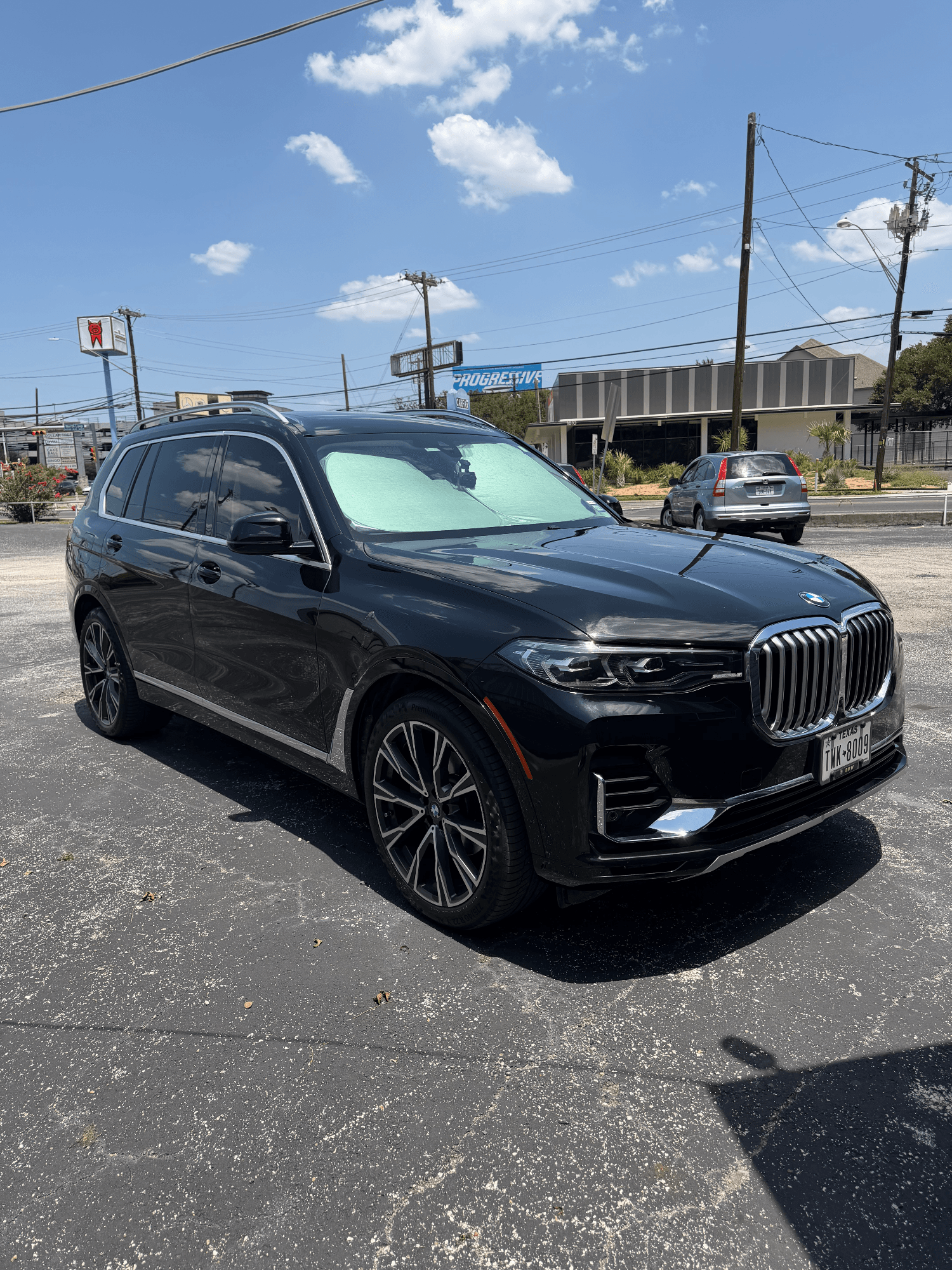 2021 BMW X7 xDrive40i — photo 1