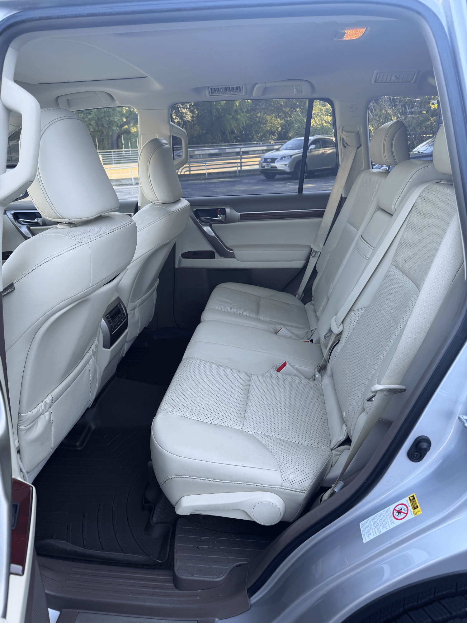 2013 Lexus GX 460 — photo 15