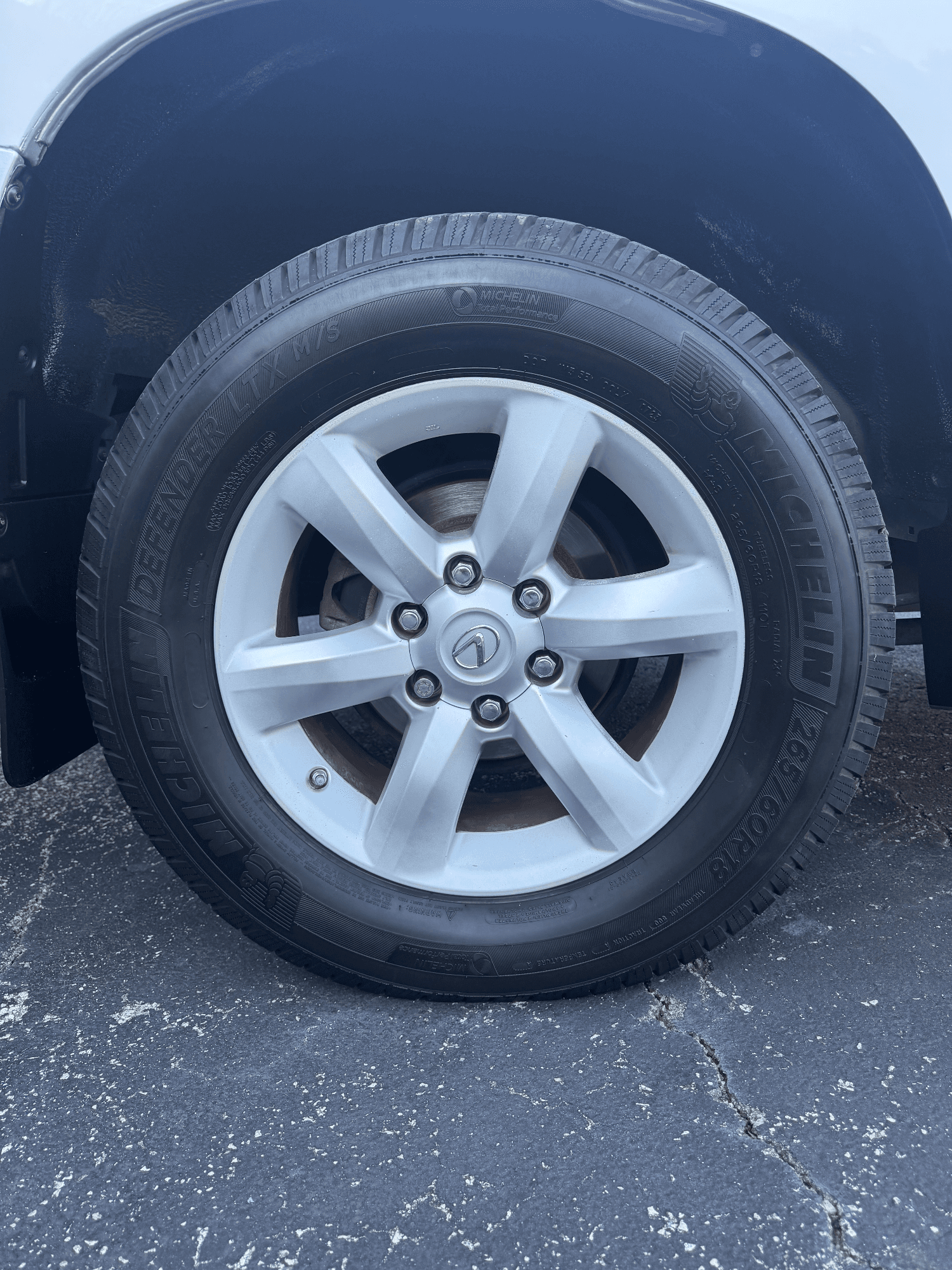 2013 Lexus GX 460 — photo 19